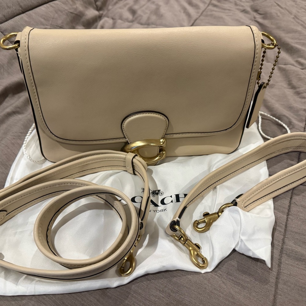 Coach Tabby Cream Leather Bag - Picture 2 of 11